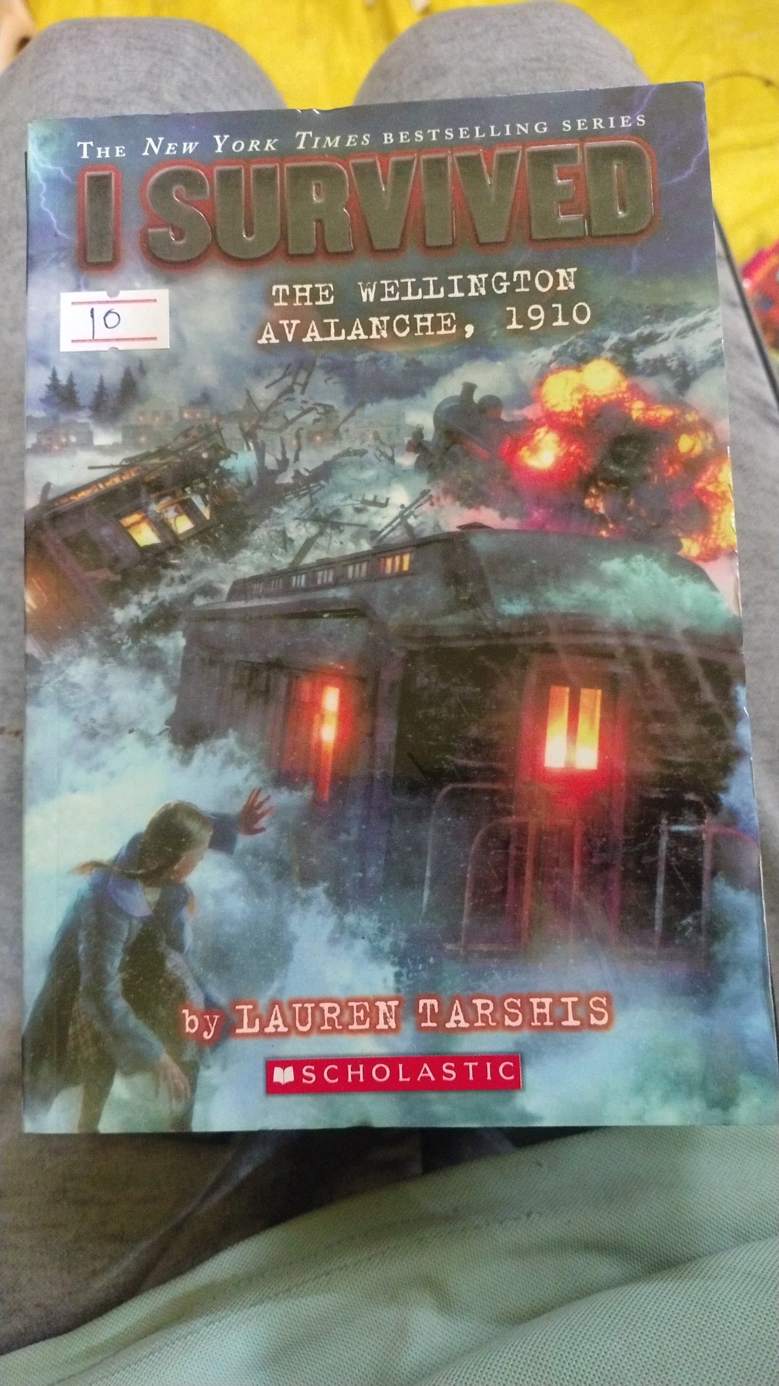 Cover of I SURVIVED ( SET OF 10 BOOKS ) 📚