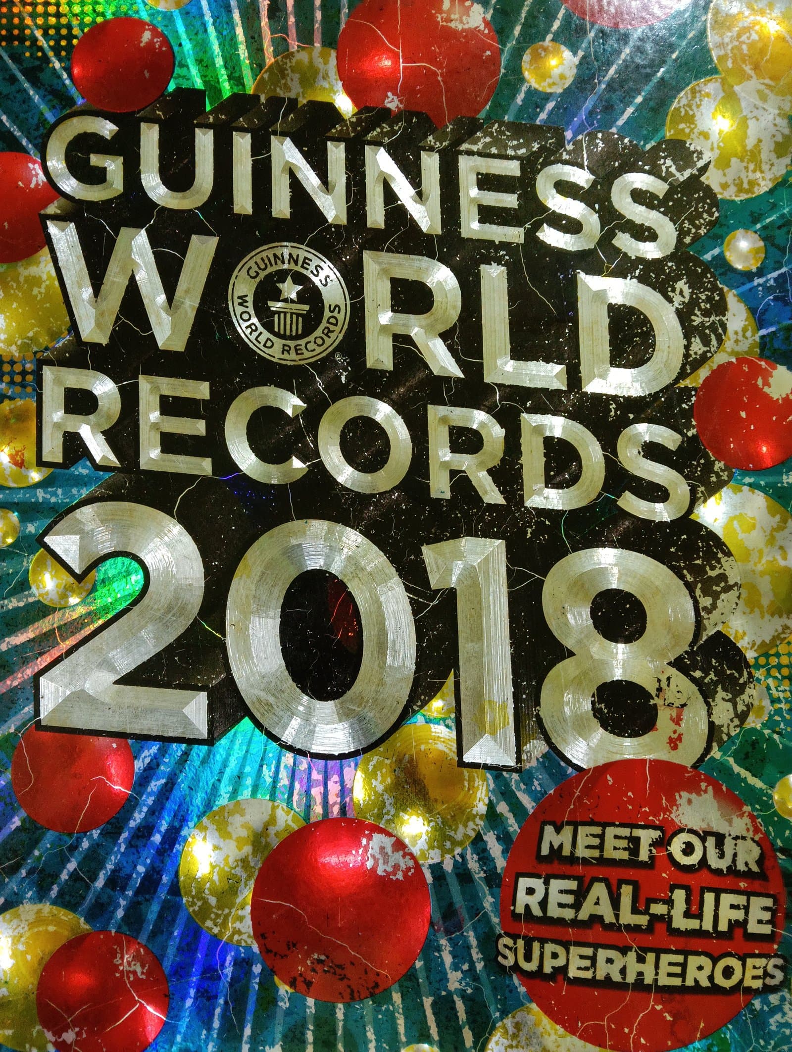 Cover of Guinness World records 2018