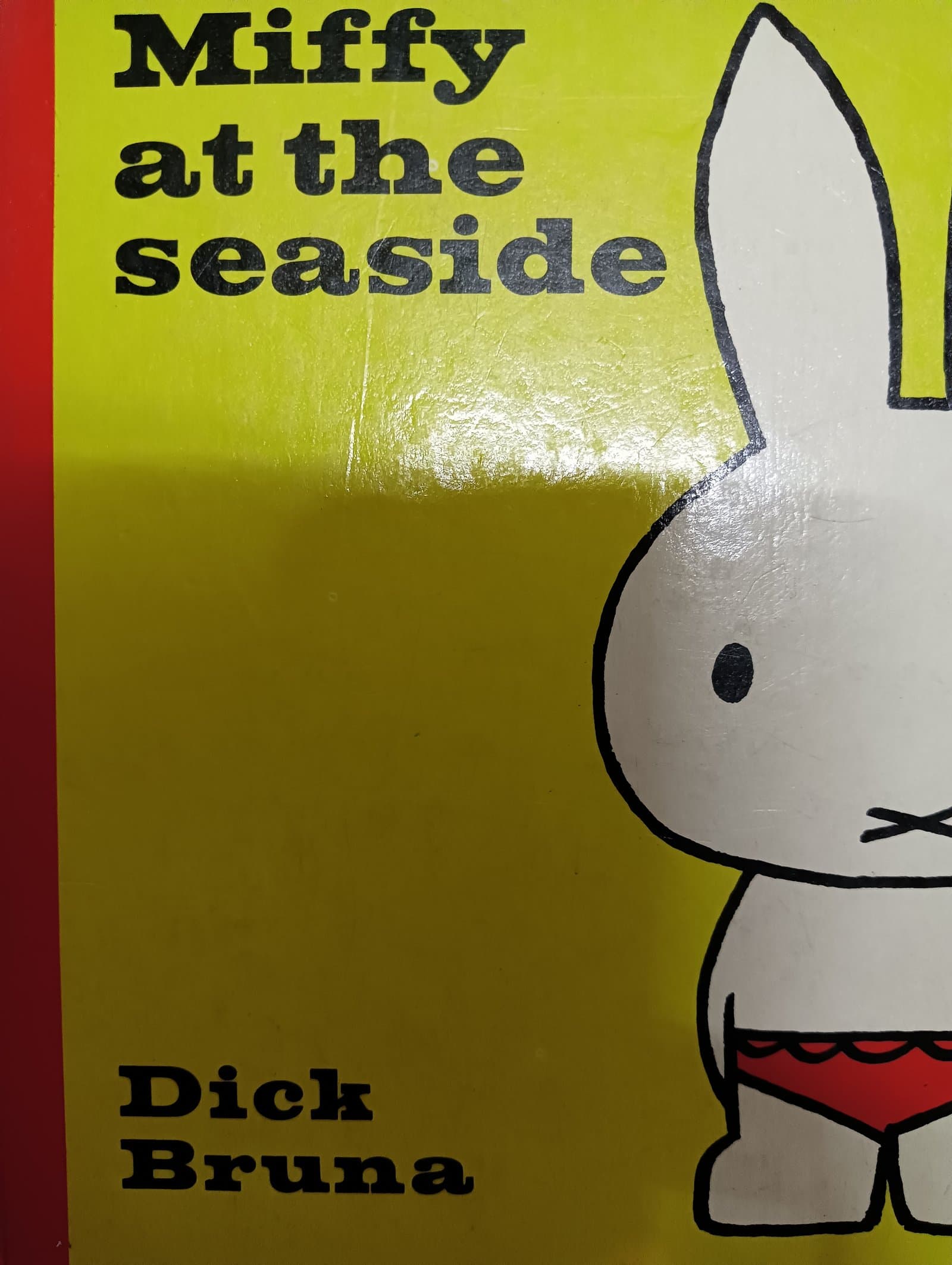 Cover of Miffy at the seaside