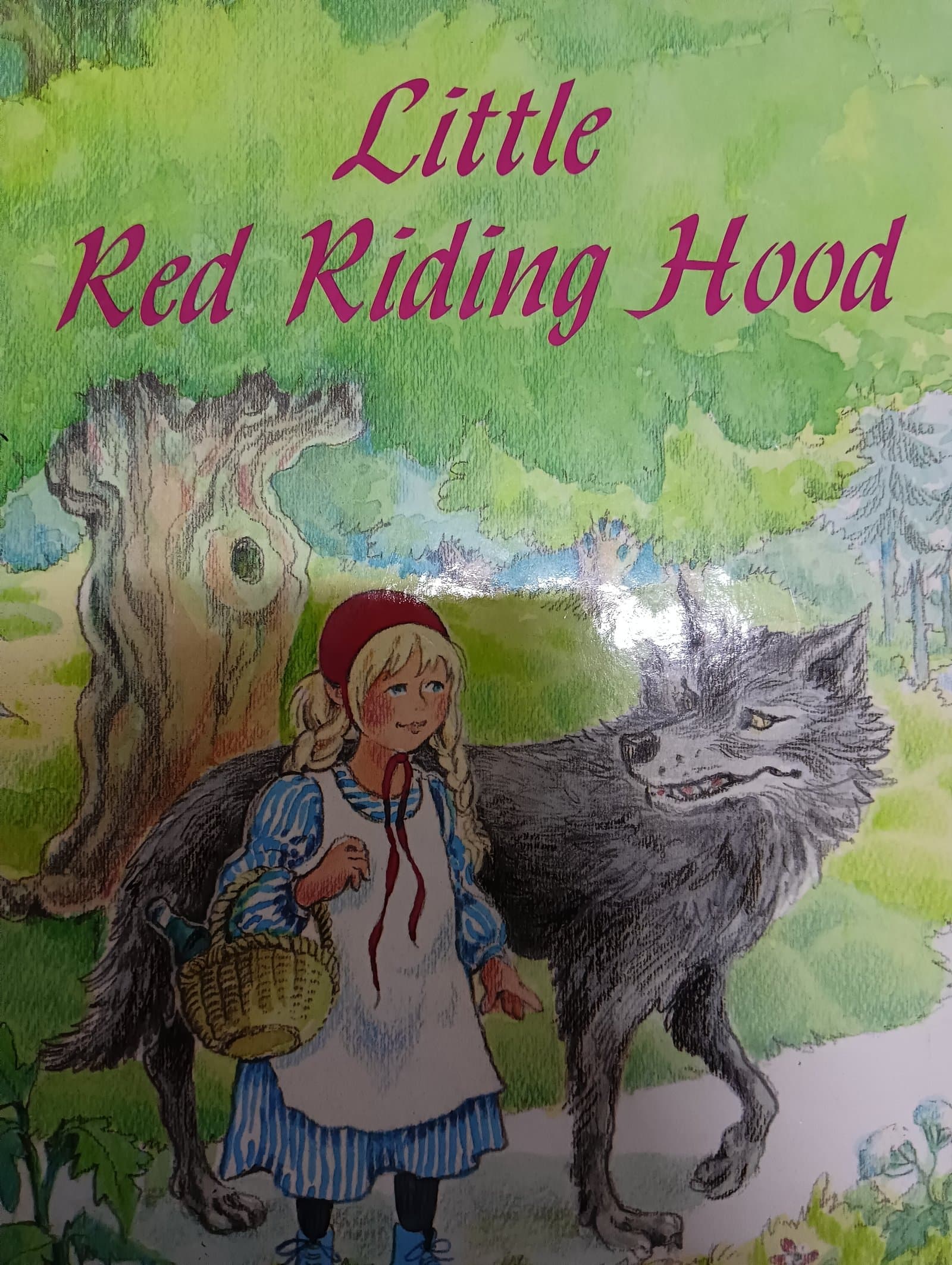 Cover of Little red riding hood